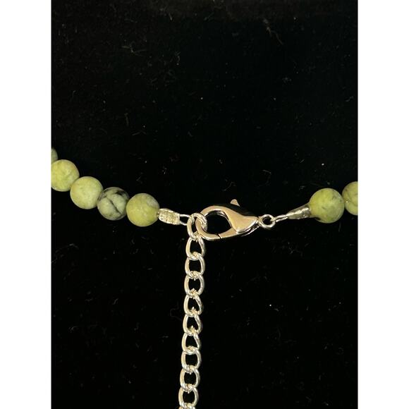 Handmade Green Serpentine Necklace, Adjustable, With a Silver Extender - Picture 5 of 5